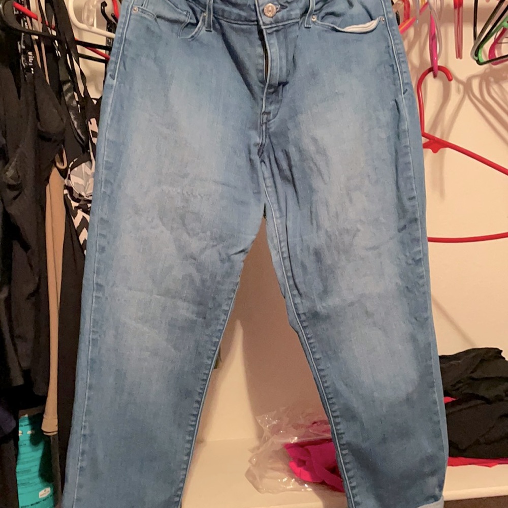 Capri Levi’s